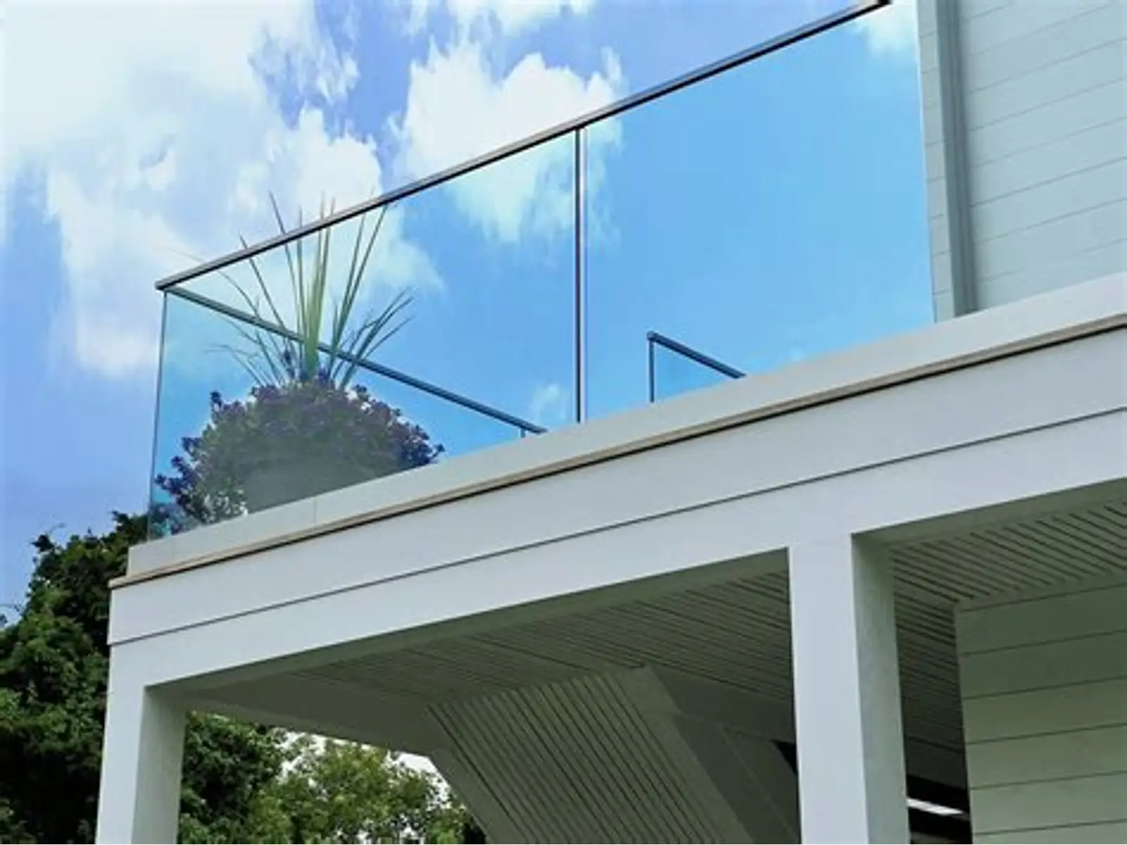 Glass Balustrades project photo 2